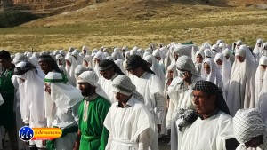 گزارش تصویری مراسم بازسازی عید غدیر خم در روستای تمنک از توابع بخش پاتاوه شهرستان دنا (۳۹)