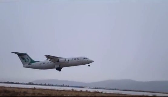 پرواز در آسمان بارانی/هواپیمای حامل ۱۶۰مسافر یاسوج-تهران و بالعکس بسلامت فرود آمد
